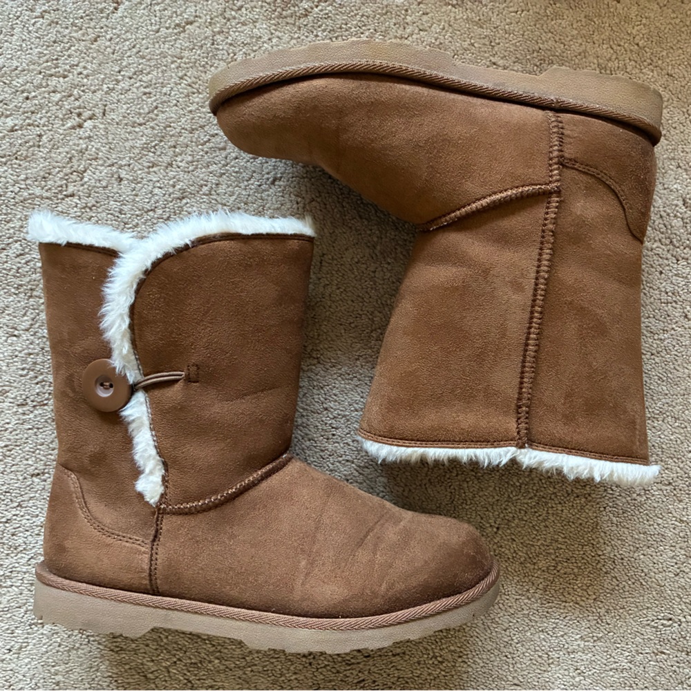 Suede Sherpa Boots - Cuddly Fuzzy Winter Boots ✨❄️✨❄️✨